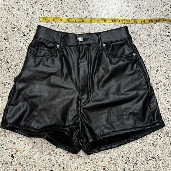 REVICE black faux vegan leather shorts London cutoff 29 high rise waist - Picture 5 of 7